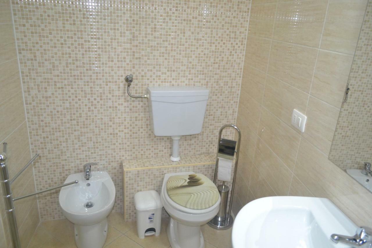 B&B Lungomare 卡塔尼亚 外观 照片